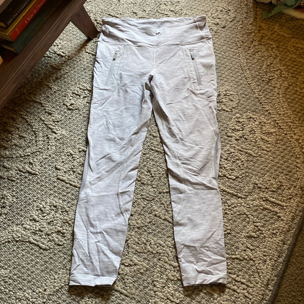 Lululemon 3/4 align leggings